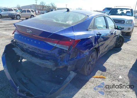 2022 Hyundai Elantra Sel z USA, uszkodzony, nr VIN KMHLS4AG1NU323981